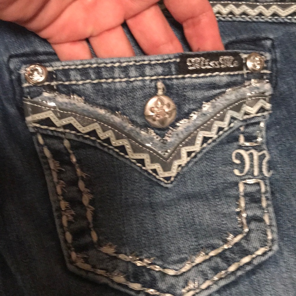 Miss Me Jeans Signature/Boot Size 26